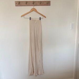 Kamperett Midi Slip Cream (STRAPS REMOVED)